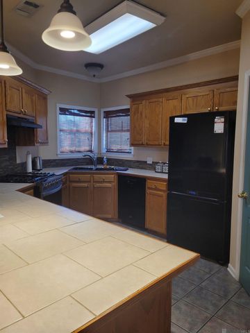 14329 Madison Oaks Blvd, Walker, LA 70785