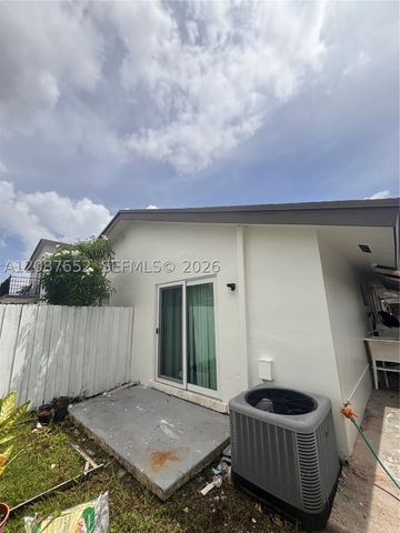 3405 SW 24th St, Miami, FL 33145