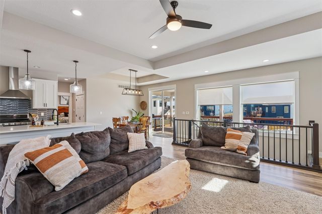 2835 Crescent Ridge Drive, Waukee, IA 50263