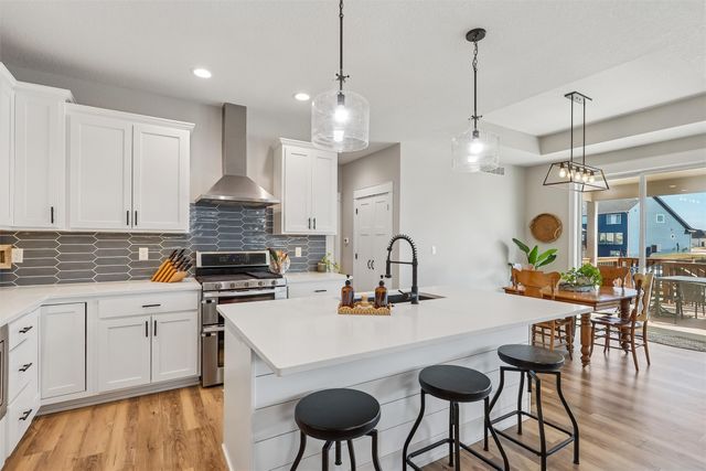 2835 Crescent Ridge Drive, Waukee, IA 50263