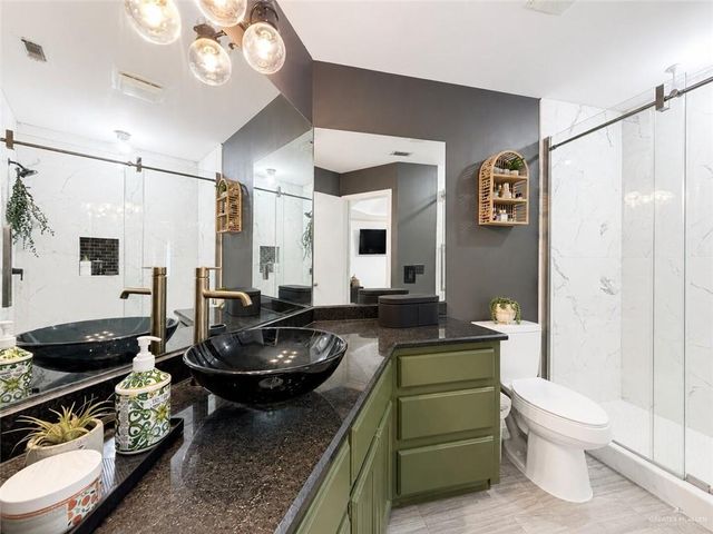 2715 Charlotte Drive, Pharr, TX 78577