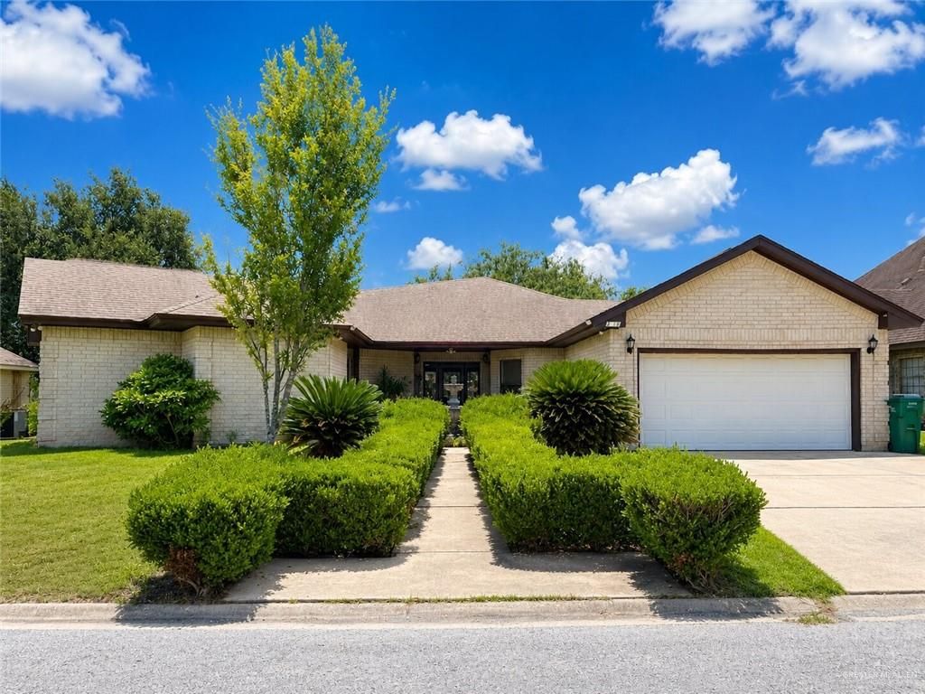 2715 Charlotte Drive, Pharr, TX 78577