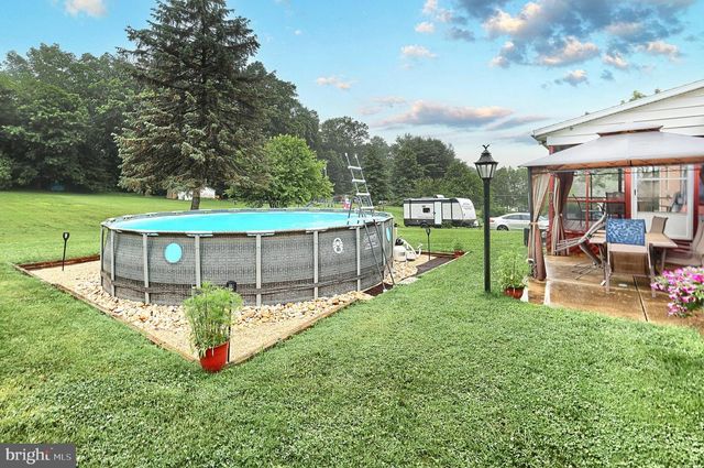 1614 SEVEN VALLEYS RD, York, PA 17408