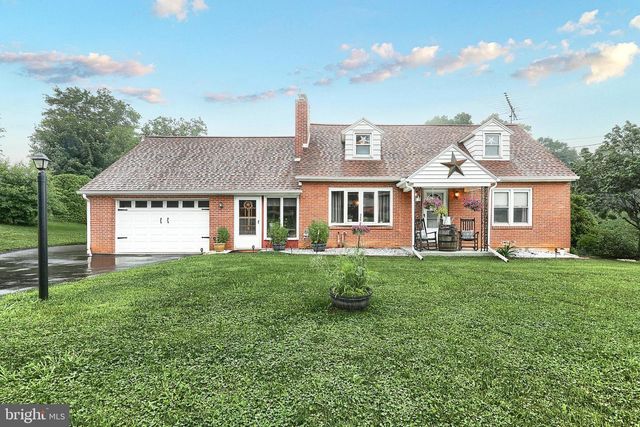 1614 SEVEN VALLEYS RD, York, PA 17408