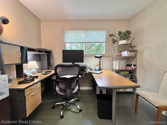 14194 Park Street, Livonia, MI 48154