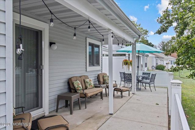 917A Liverpool Circle, Manchester, NJ 08759
