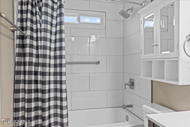 917A Liverpool Circle, Manchester, NJ 08759