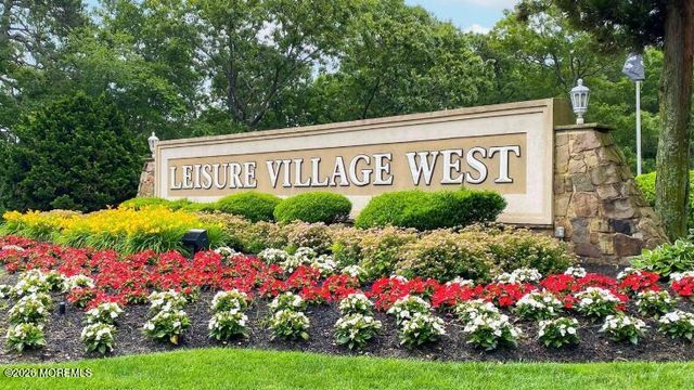 917A Liverpool Circle, Manchester, NJ 08759