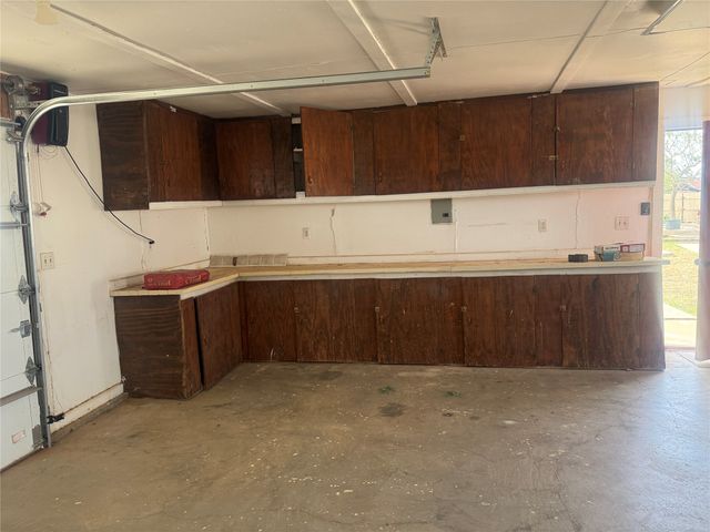 112 S Franklin Avenue, Aspermont, TX 79502