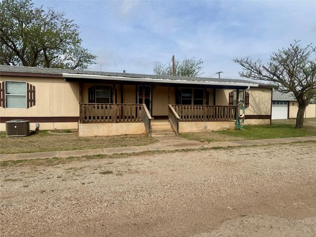 112 S Franklin Avenue, Aspermont, TX 79502