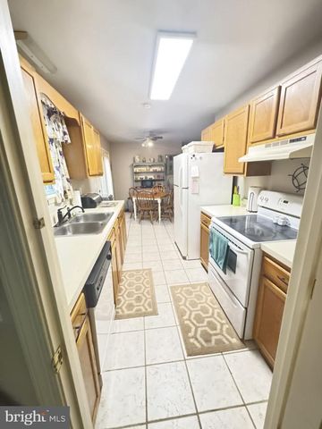 125 SHAMROCK DR, Salisbury, MD 21804