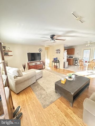 125 SHAMROCK DR, Salisbury, MD 21804