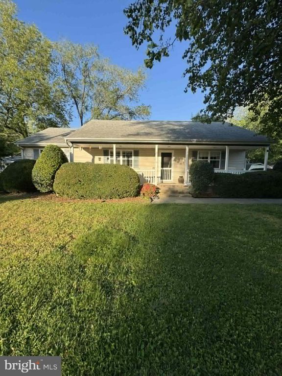 Image 1 of property listing at 125 SHAMROCK DR, Salisbury, MD 21804