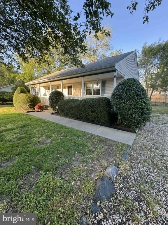 Image 21 of property listing at 125 SHAMROCK DR, Salisbury, MD 21804