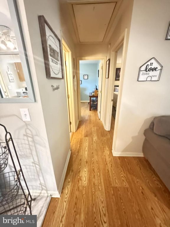 Image 5 of property listing at 125 SHAMROCK DR, Salisbury, MD 21804