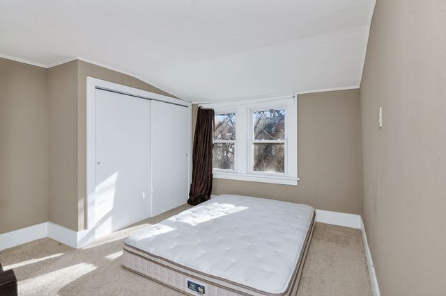 24 S Huffman Street, Naperville, IL 60540