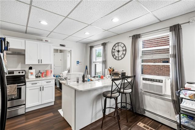 574 Central Avenue, Pawtucket, RI 02861