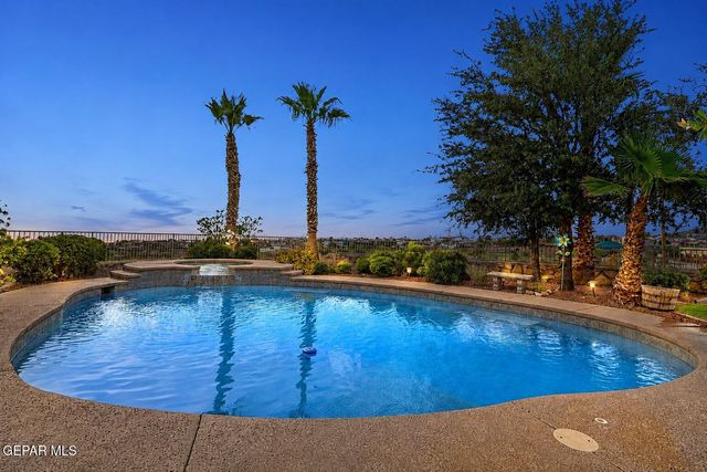 1201 CALLE LAGO Drive, El Paso, TX 79912