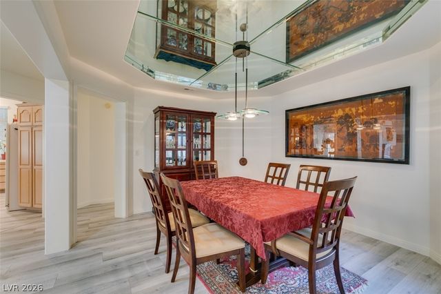 7813 Waterfalls Avenue, Las Vegas, NV 89128
