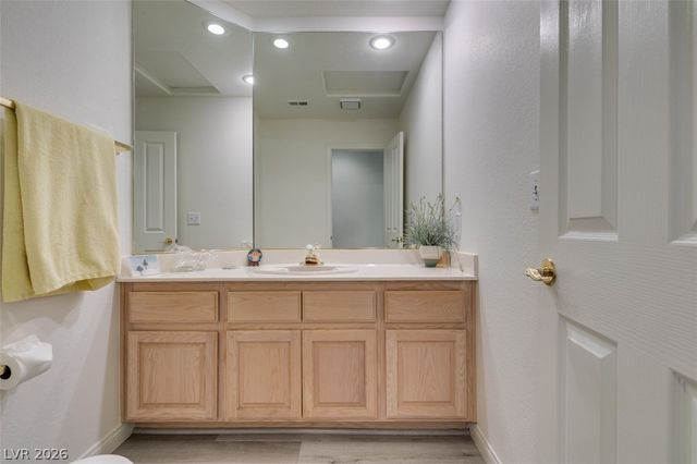 7813 Waterfalls Avenue, Las Vegas, NV 89128