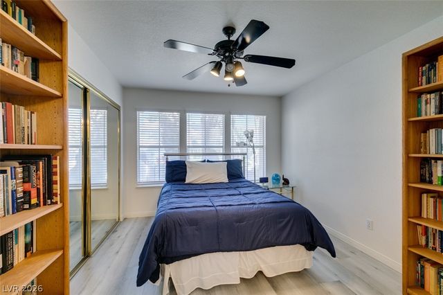 7813 Waterfalls Avenue, Las Vegas, NV 89128