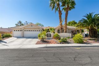 7813 Waterfalls Avenue, Las Vegas, NV 89128