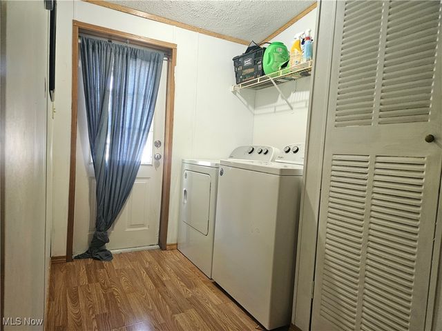 157 W Monroe Circle, Jefferson, OH 44047