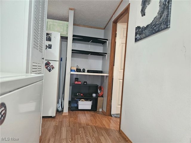 157 W Monroe Circle, Jefferson, OH 44047