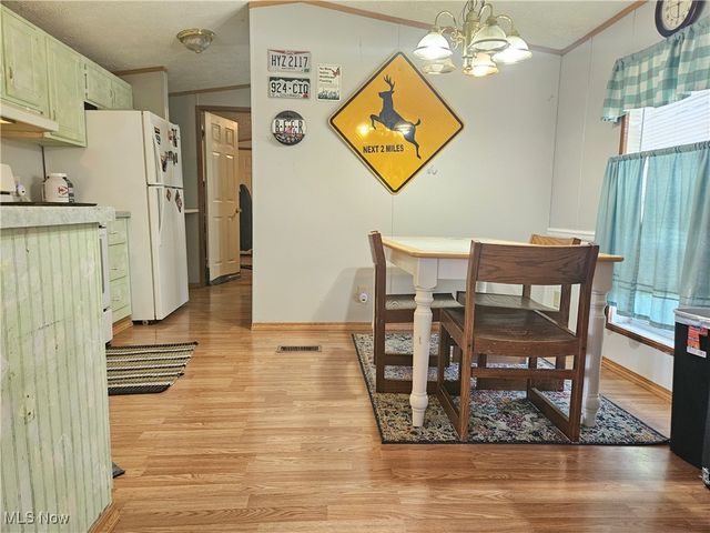 157 W Monroe Circle, Jefferson, OH 44047