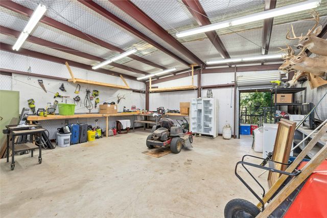 202 Quail Run, Brownwood, TX 76801