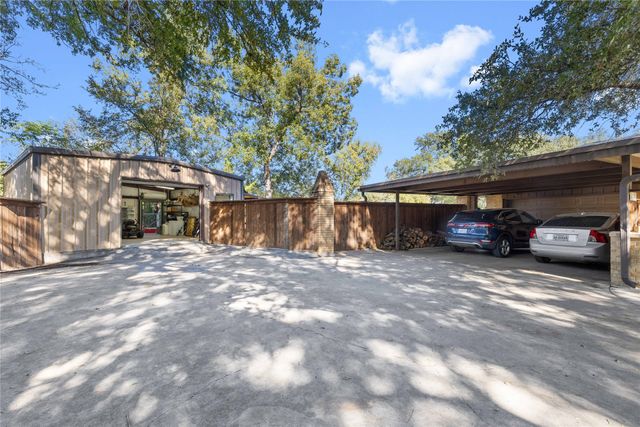 202 Quail Run, Brownwood, TX 76801