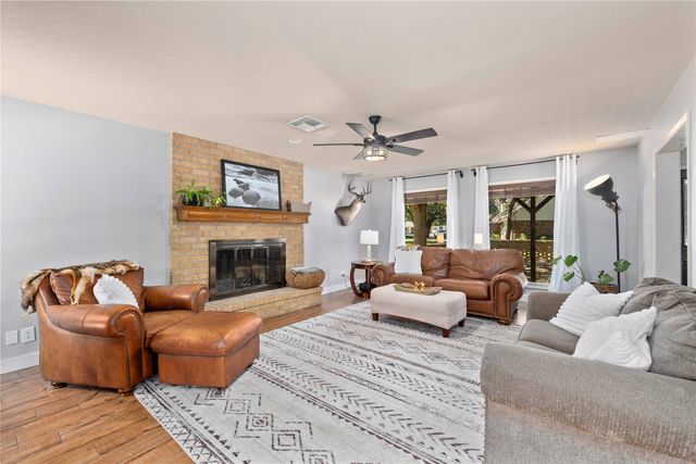 202 Quail Run, Brownwood, TX 76801