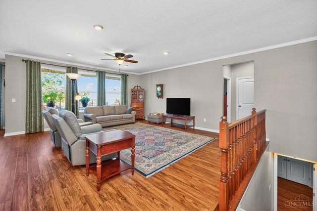 1822 Oak Grove Lane, Hamilton Twp, OH 45039