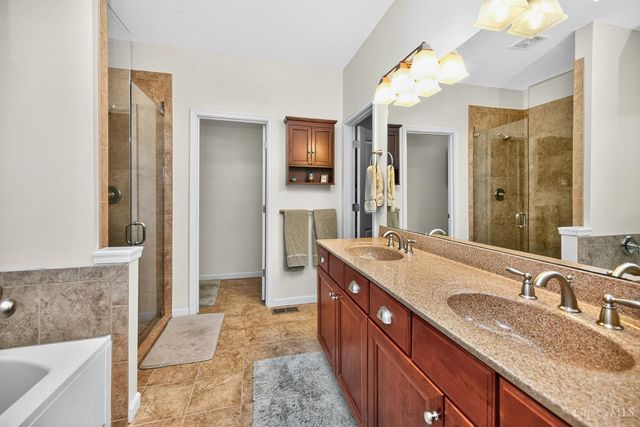 1822 Oak Grove Lane, Hamilton Twp, OH 45039