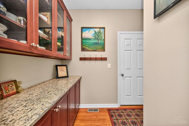 1822 Oak Grove Lane, Hamilton Twp, OH 45039