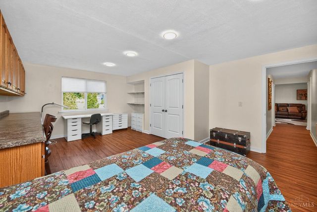 1822 Oak Grove Lane, Hamilton Twp, OH 45039