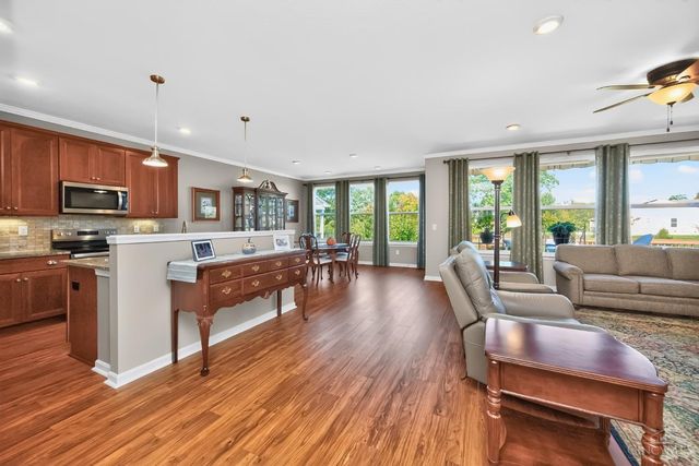 1822 Oak Grove Lane, Hamilton Twp, OH 45039