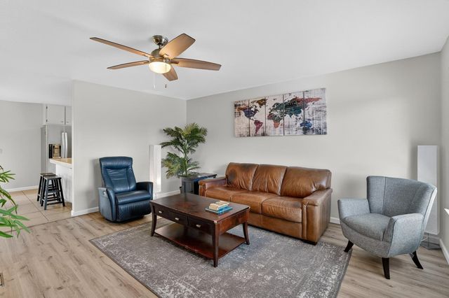 5640 Casa Grande Ave, Rocklin, CA 95677