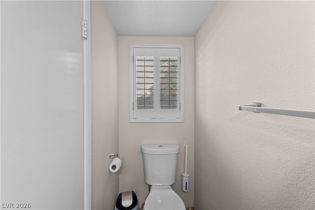 1972 Weenap Drive, Las Vegas, NV 89108