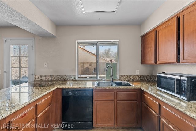 1972 Weenap Drive, Las Vegas, NV 89108