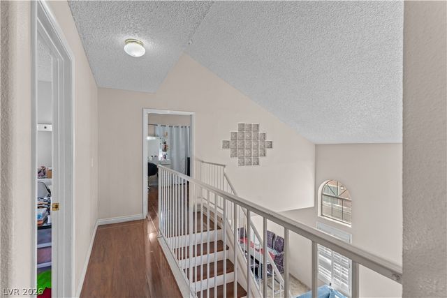 1972 Weenap Drive, Las Vegas, NV 89108