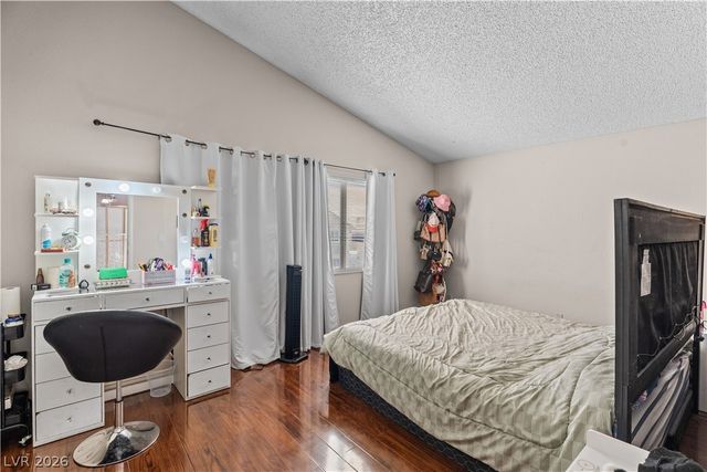 1972 Weenap Drive, Las Vegas, NV 89108