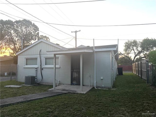 800 S Kansas Avenue, Weslaco, TX 78596