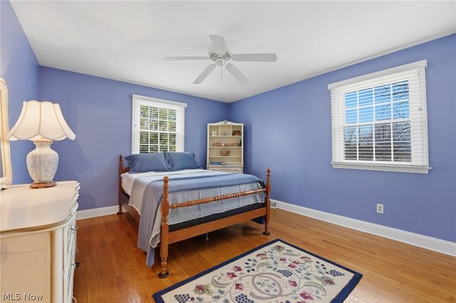 2033 Red Coach Road NW, North Canton, OH 44720