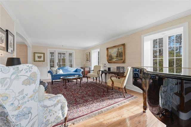 2033 Red Coach Road NW, North Canton, OH 44720