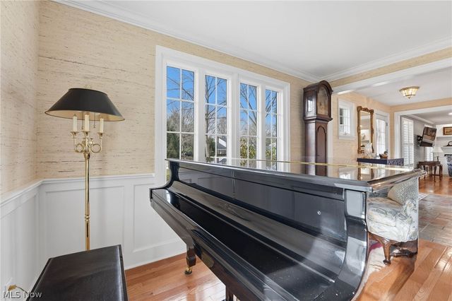 2033 Red Coach Road NW, North Canton, OH 44720