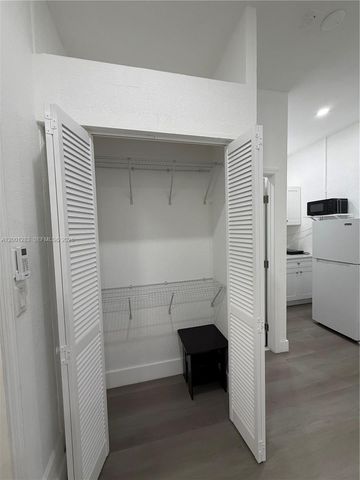 2442 NE 3rd Ct A, Homestead, FL 33033