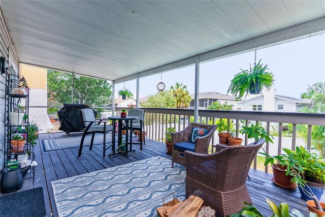 14 BAYWOOD DRIVE, Palm Harbor, FL 34683