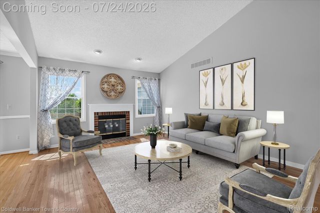 41703 Kirkwood Drive, Novi, MI 48377