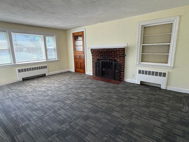 27 Hartwell Street, Waltham, MA 02453